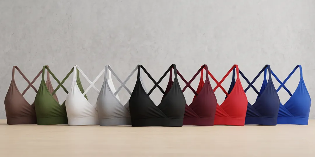 Los tops de regalo en 10 colores, en fila